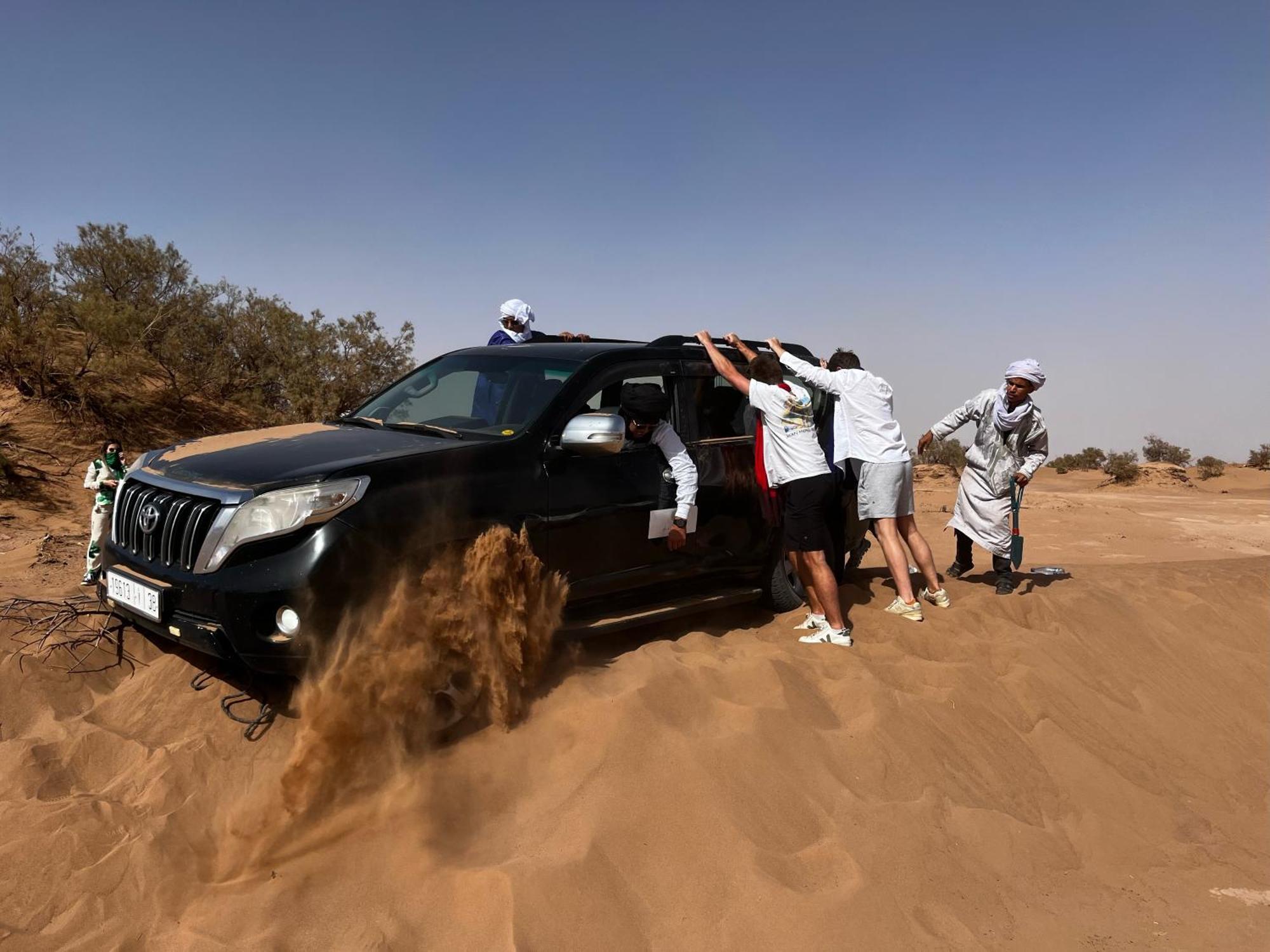 Jardin Du Desert Мхамид Екстериор снимка