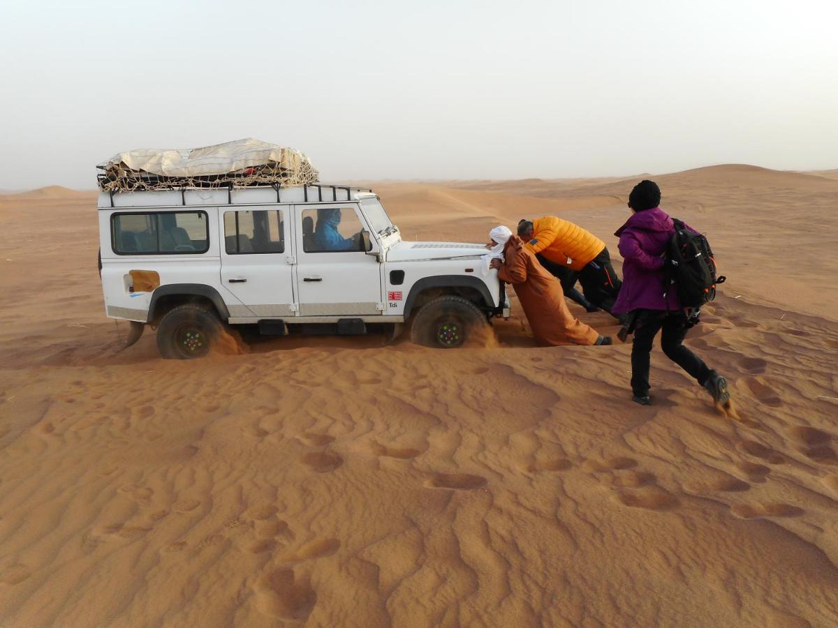 Jardin Du Desert Мхамид Екстериор снимка